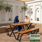 میز و نیمکت چوبی کافه